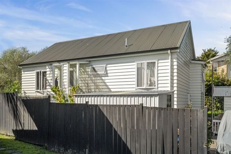 Photo of property in 2/33 Egremont Street, Belmont, Auckland, 0622