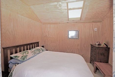 Photo of property in 43 Kon Tiki Road, Whiritoa, Whangamata, 3691