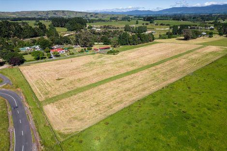 Photo of property in 11 Ahiaruhe Road, Ahiaruhe, Carterton, 5792