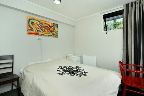 Photo of property in 2/169 Tahunanui Drive, Tahunanui, Nelson, 7011