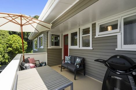 Photo of property in 38 Clawton Street, Westown, New Plymouth, 4310