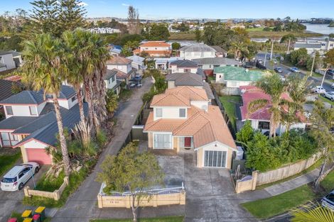 Photo of property in 60 Millen Avenue, Pakuranga, Auckland, 2010