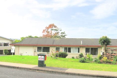 Photo of property in 34 Fairway Avenue, Red Beach, 0932