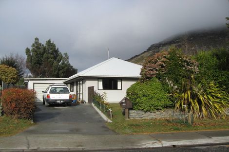 Photo of property in 5 Kawarau Place, Frankton, Queenstown, 9300