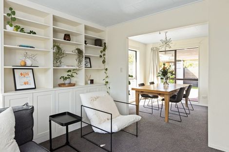 Photo of property in 36 James Cook Street, Havelock North, 4130