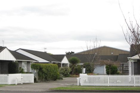 Photo of property in 4/26 Te Aute Road, Havelock North, 4130