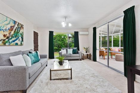 Photo of property in 12 Rolfe Place, Bishopdale, Christchurch, 8053