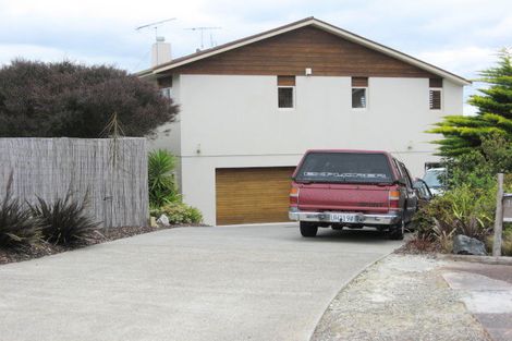 Photo of property in 18 Siesta Terrace, Gulf Harbour, Whangaparaoa, 0930
