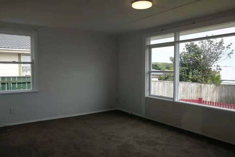 Photo of property in 43 Matatiro Street, Titahi Bay, Porirua, 5022