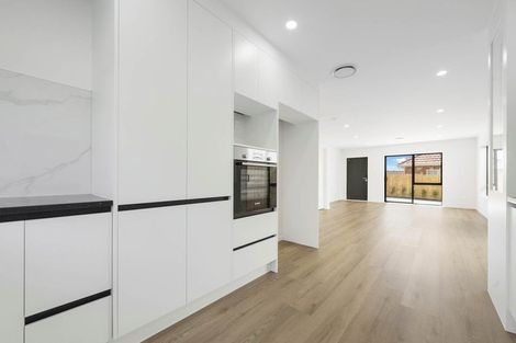 Photo of property in 140d Kolmar Road, Papatoetoe, Auckland, 2025