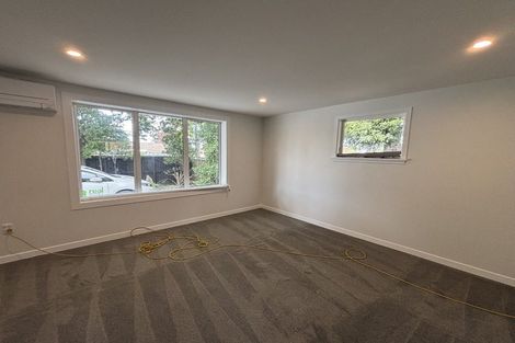 Photo of property in 34 Curletts Road, Sockburn, Christchurch, 8042