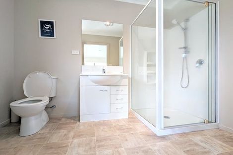 Photo of property in 51 Hamon Place, Pukehangi, Rotorua, 3015