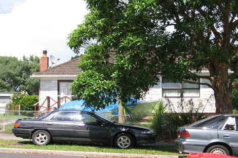 Photo of property in 26 Armagh Road, Blockhouse Bay, Auckland, 0600