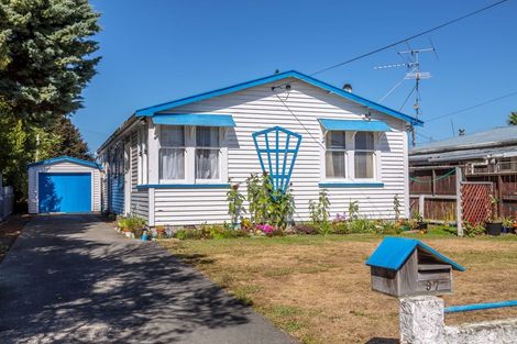 Photo of property in 97 Broadway, Carterton, 5713