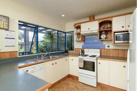 Photo of property in 4 Aldermen Avenue, Papamoa Beach, Papamoa, 3118