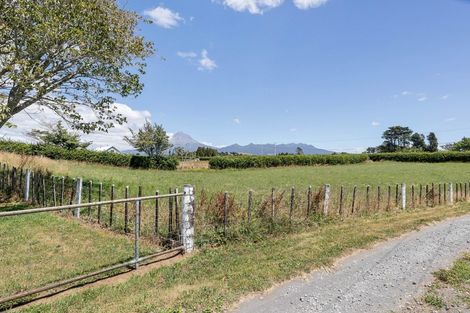 Photo of property in 1397 Egmont Road, Egmont Village, Inglewood, 4386