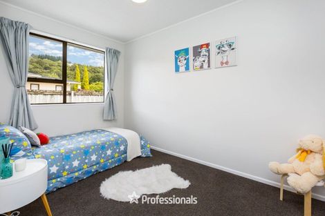Photo of property in 12a Beryl Grove, Birchville, Upper Hutt, 5018