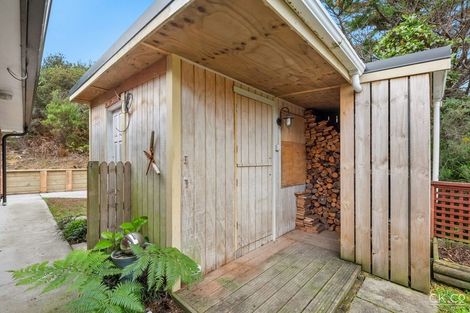 Photo of property in 3 Streets Way, Timberlea, Upper Hutt, 5018