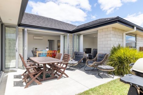 Photo of property in 48 Jarrett Terrace, Leamington, Cambridge, 3432