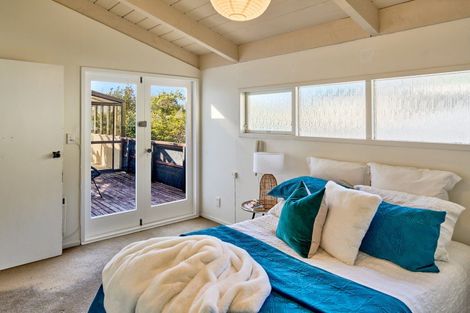 Photo of property in 447 Muritai Road, Eastbourne, Lower Hutt, 5013