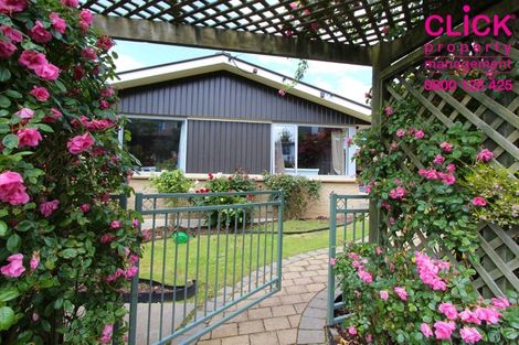 Photo of property in 11 Larkins Street, Helensburgh, Dunedin, 9010