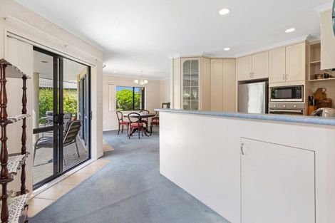 Photo of property in 18 Rosberg Place, Mount Maunganui, 3116