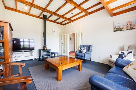 Photo of property in 18 Sandilands Street, Feilding, 4702