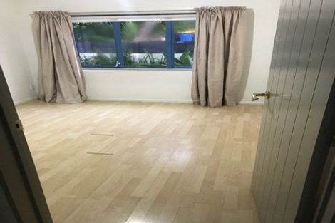 Photo of property in 55 Birkdale Road, Birkdale, Auckland, 0626