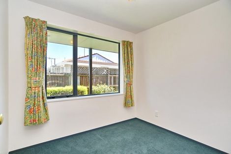 Photo of property in 8a Bass Street, Woolston, Christchurch, 8062