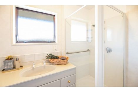 Photo of property in 61 Lowry Avenue, Redwood, Christchurch, 8051