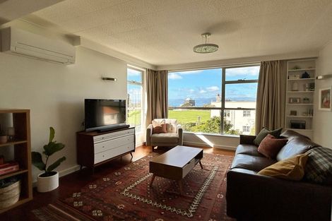 Photo of property in Greenmantle Flats, 88a Salamanca Road, Kelburn, Wellington, 6012