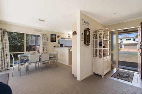 Photo of property in 3 Wakanoi Place, Bowentown, Waihi Beach, 3177