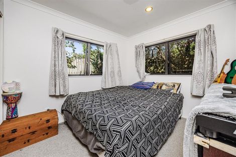 Photo of property in 9 Malvina Place, Bucklands Beach, Auckland, 2014