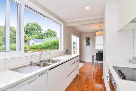 Photo of property in 36 Edgeworth Road, Glenfield, Auckland, 0629