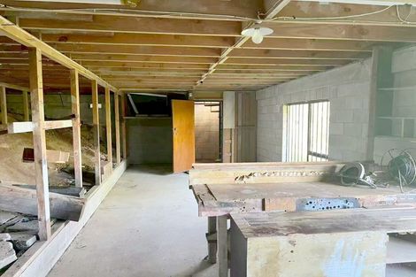 Photo of property in 56 Balmain Road, Chatswood, Auckland, 0626