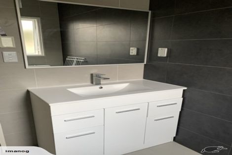 Photo of property in 73 Tamahere Drive, Glenfield, Auckland, 0629