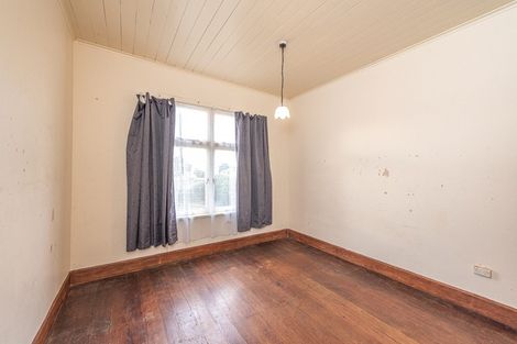 Photo of property in 3 Abbot Street, Gonville, Whanganui, 4501