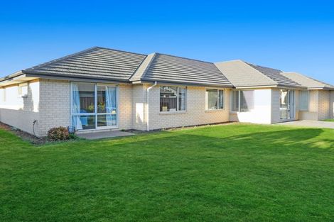 Photo of property in 6 Highworth Crescent, Rolleston, 7615