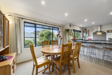 Photo of property in 5 Lambert Way, Paraparaumu, 5032