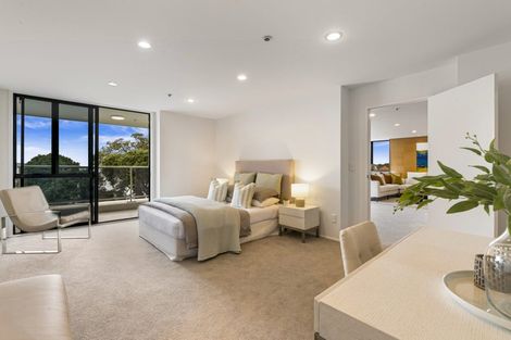 Photo of property in 4c/173 Hurstmere Road, Takapuna, Auckland, 0622