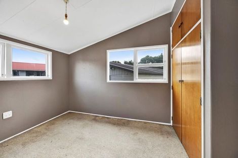 Photo of property in 5 Hughson Place, Opunake, 4616