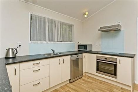 Photo of property in 158 Lynn Road, Bayview, Auckland, 0629