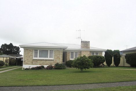 Photo of property in 13 Puriri Avenue, Te Puke, 3119