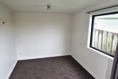 Photo of property in 16 Southview Place, Wattle Downs, Auckland, 2102