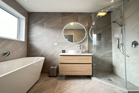 Photo of property in 123b Forrest Hill Road, Forrest Hill, Auckland, 0620