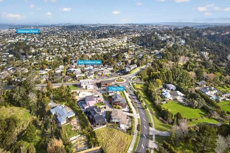 Photo of property in 1 Taku Close, Long Bay, Auckland, 0630