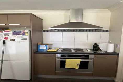 Photo of property in 9 Cairnsvale Rise, Manurewa, Auckland, 2105