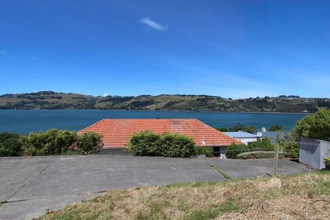 Photo of property in 32 Adderley Terrace, Ravensbourne, Dunedin, 9022