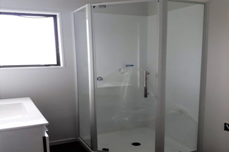 Photo of property in 21 Churchill Terrace, Waiuku, 2123