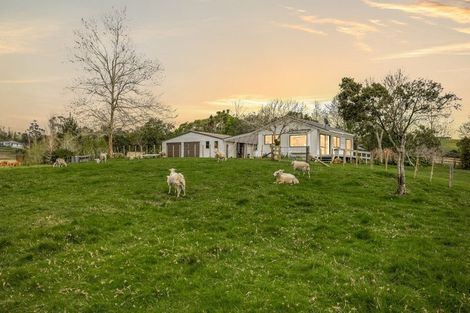 Photo of property in 56 Aubrey Road, Stillwater, Silverdale, 0993